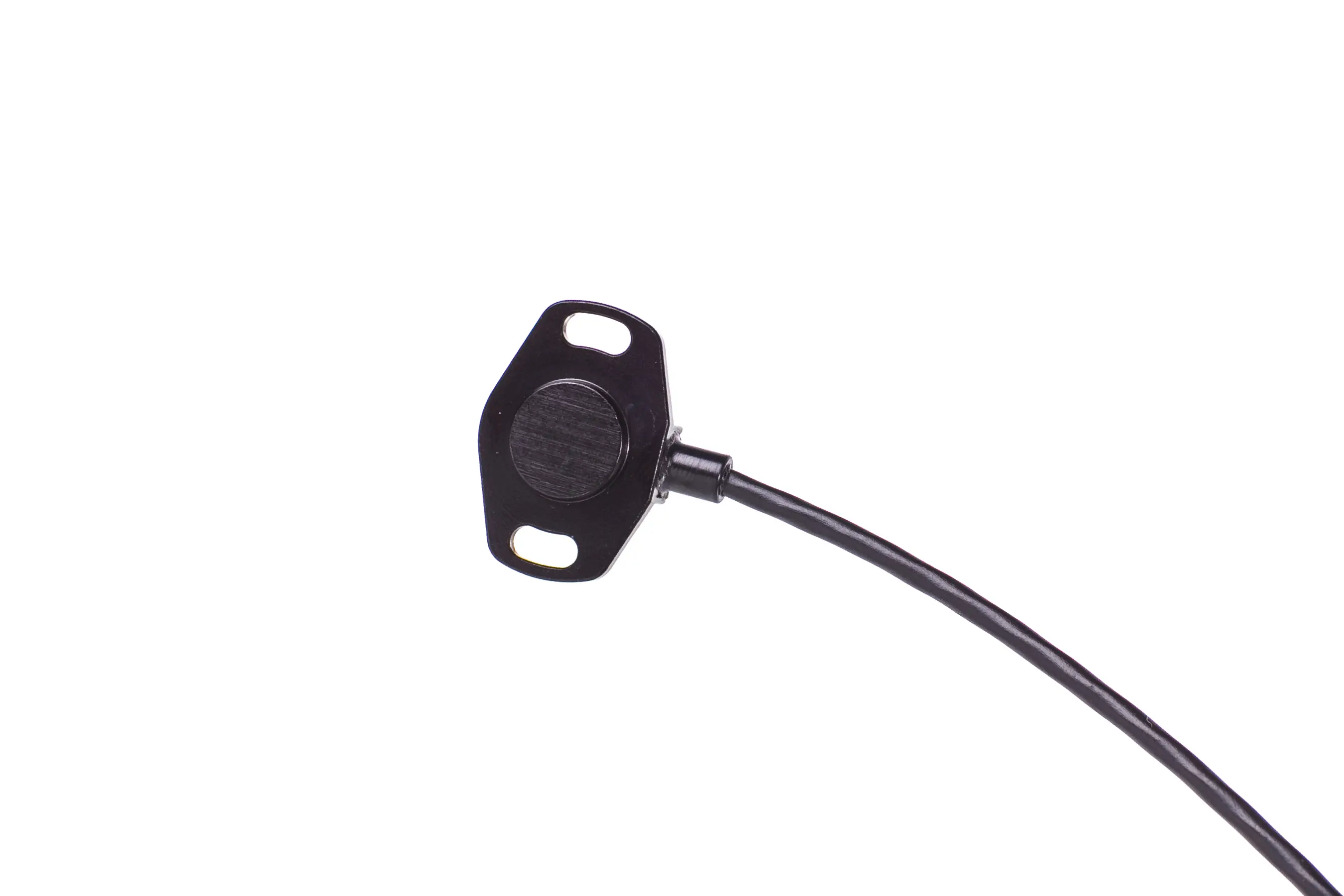 Non‑contact rotary Hall effect sensor for precise angular position sensing